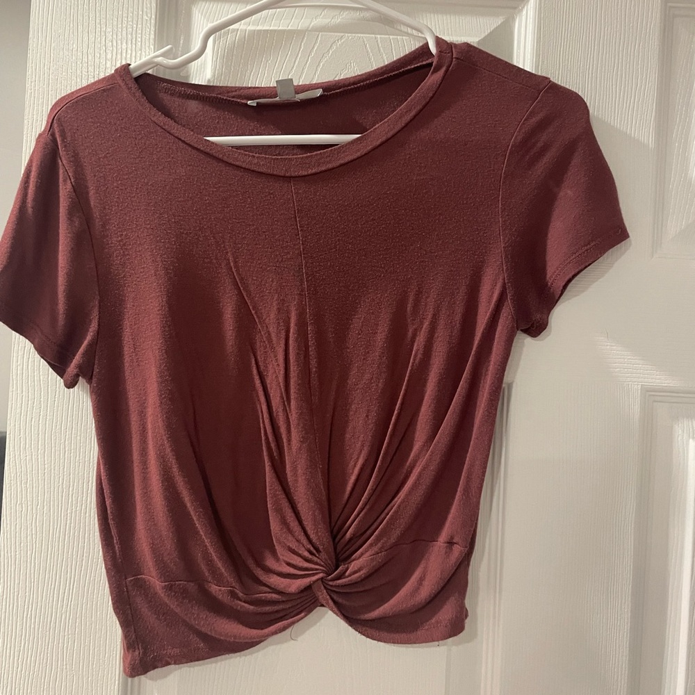 twisted front cropped tshirt